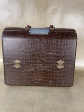 1940  s Admiral Portable Suitcase Radio Model 6p32-6E1   Palm Trees
