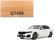 GT Spirit GT496 1/18 2023 BMW 545e xDrive M Sport Alpine White