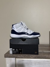 Air Jordan 11 Retro "Win Like '82" - Size 6.5Y - slightly used W/box DS 