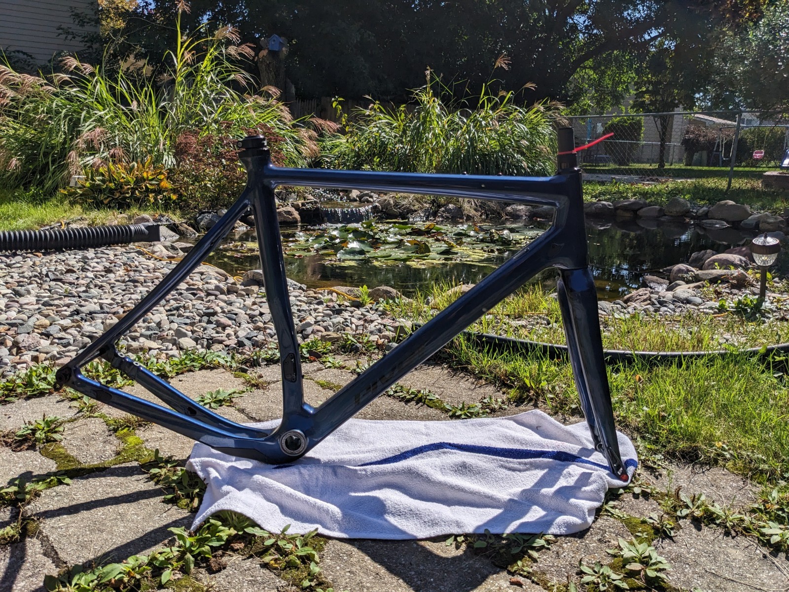 2021 Pivot Vault V4 Frameset Blue 58cm Low Miles