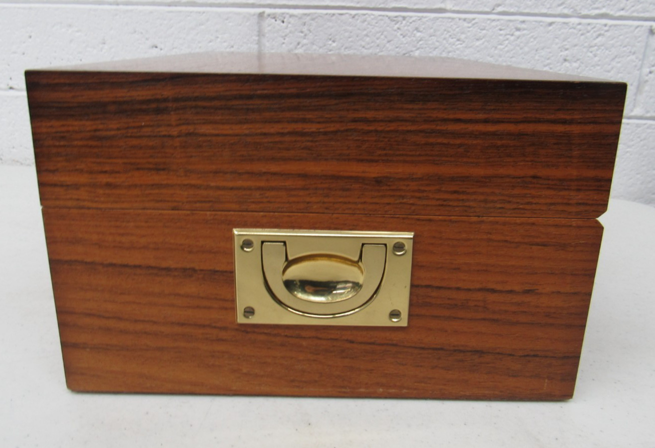 Davidoff Cigar Humidor Swiss-Made 13.75"x5.5"x8.75" w/ Solingen Scissors