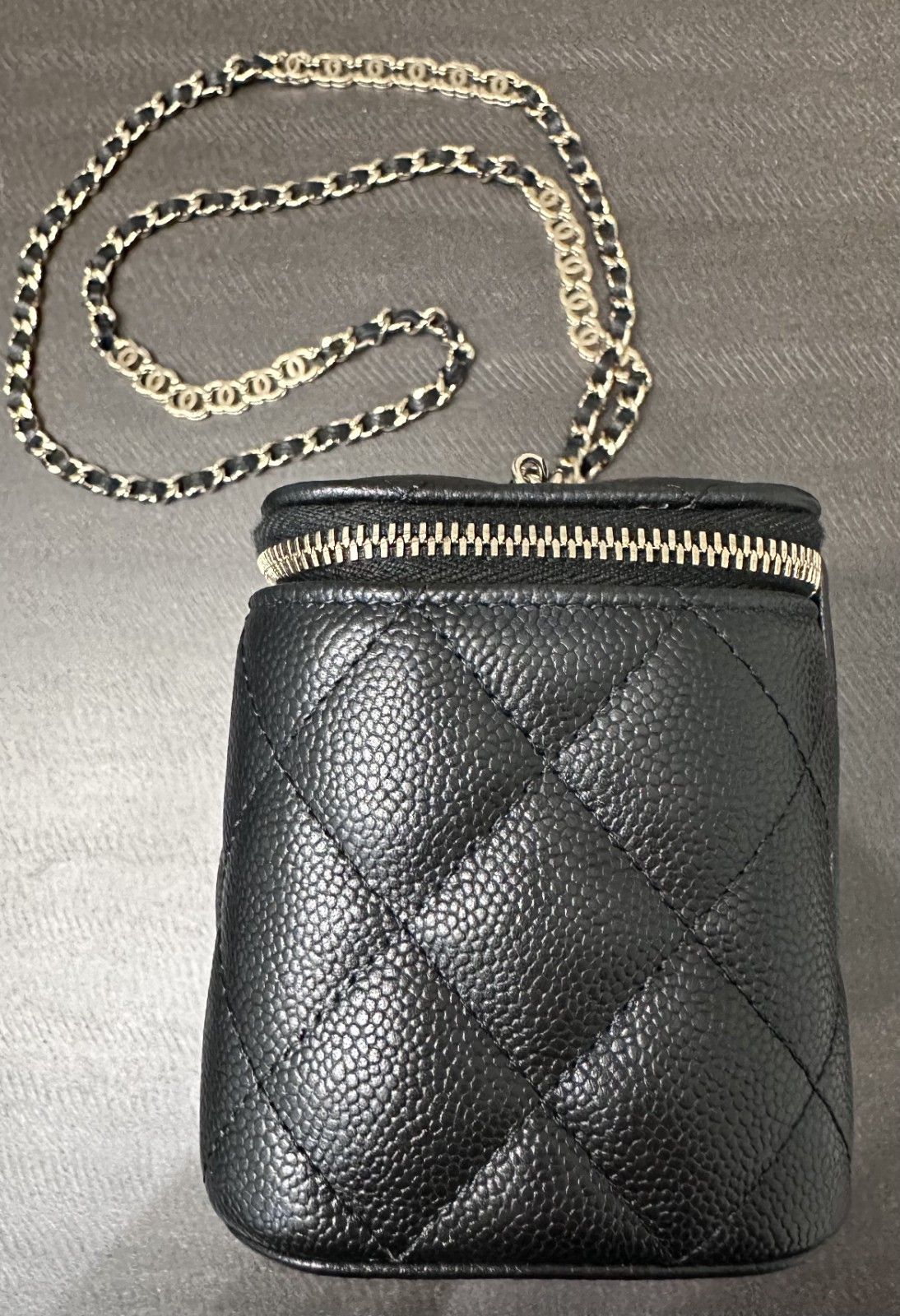 CHANEL Rectangular Vanity On Chain Black Caviar G… - image 5