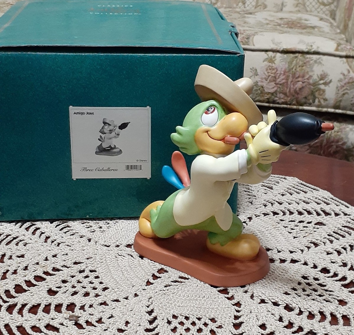 Disney~WDCC~THE THREE CABALLEROS~JOSE CARIOCA~AMIGO JOSE~41077~NIB 