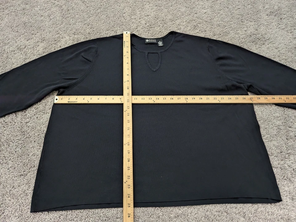 Blusa para mujer Maggie Barnes manga 3X 3/4 tejida cuello redondo negra Foto 3 de 4