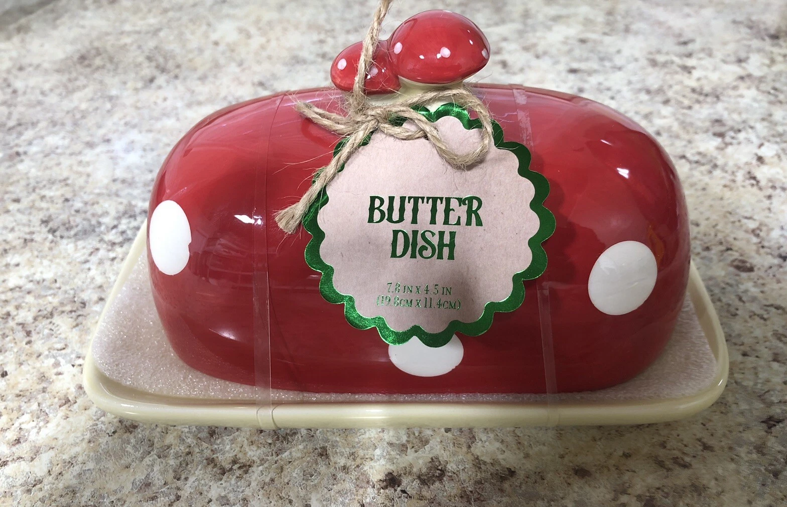 Global Design Collection Red Polka Dot Mushroom Ceramic Butter Dish
Opens in a new window or tab