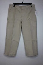 Womens Time and Tru Mid-Rise Woven Capri Beige Size 6