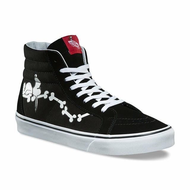 womens snoopy vans