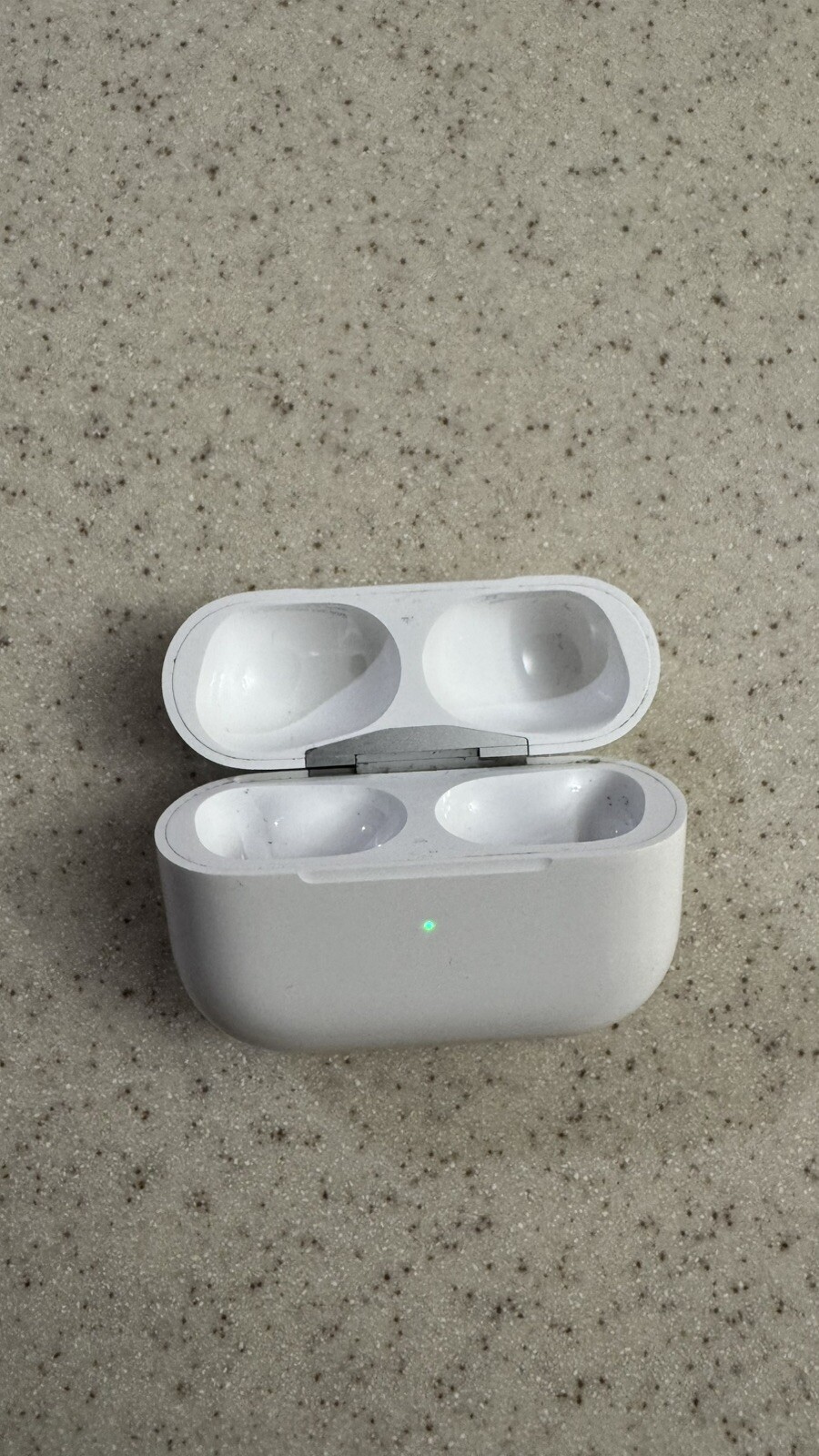 AirPods Pro 2nd Gen MagSafe OEM Charging Case Lightning Port Replacement  -image