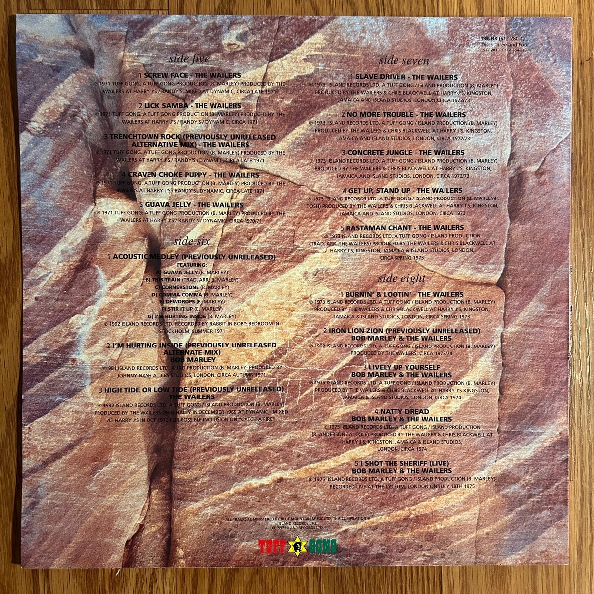 Bob Marley Songs of Freedom ハードカバー Bob Marley Songs of Freedom ハードカバー Amazon.com: Bob