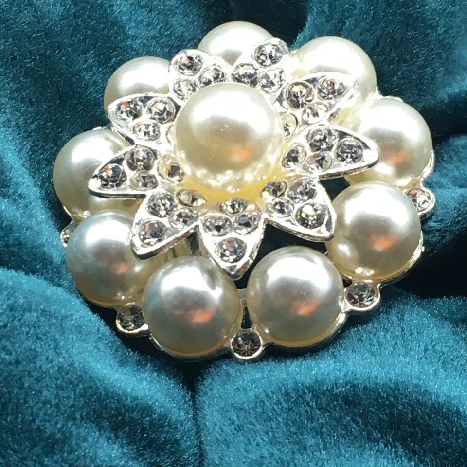 Cortinas de terciopelo verde Cynthia Rowley paneles de ventana 50x96 detalles de perlas de lujo 2 piezas Foto 3 de 4