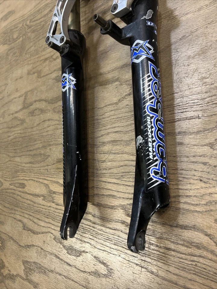 Marzocchi Z.3 Light Bomber Mountain Bike Fork 1998 1-1/8” Black - Image 2 of 4