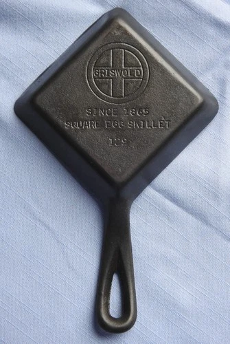Griswold Cast Iron Square Egg Pan No. 129