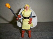 MERCION DUNGEONS AND DRAGONS AD&D LJN COMPLETE CLOTHING IS ORIGINAL BUT belt