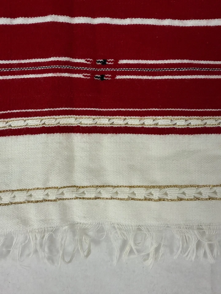 墨西哥红色条纹羊毛编织桌布 33 x 48 英寸 — 第 2/2 张图片