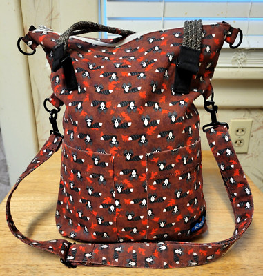 KAVU Foothill Tote Crossbody Bag Raccoon Critters All Over Print Multi-Pockets