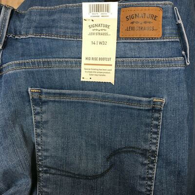 Womens 14 Jeans Levi Strauss Shaping Mid Rise Bootcut Jeans Sky High 32W NEW