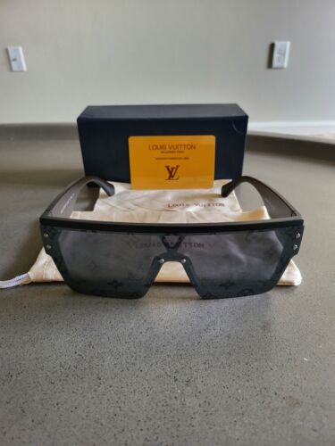 Louis Vuitton Waimea Monogram Black Sunglasses