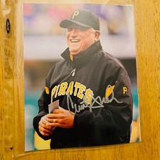 CLINT HURDLE PIRATES SIGNED / AUTOGRAPHED 8X10 PHOTO NICE!!
