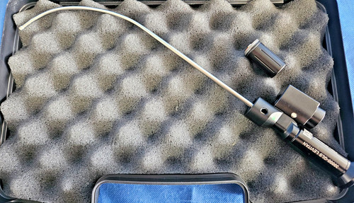 Clarus Medical Intubation Scope, 30000-GLS Levitan, W/ Portable Light Source.