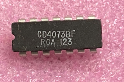 RCA CD4073BF triple 3-input AND Gates Integrated Circuit