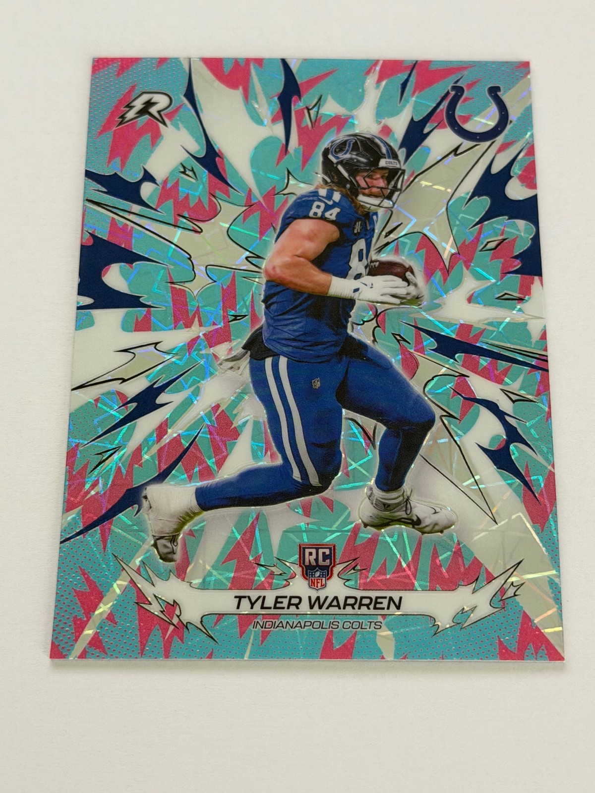 2025 Topps Resurgence #140 Tyler Warren Blue Pink Laser