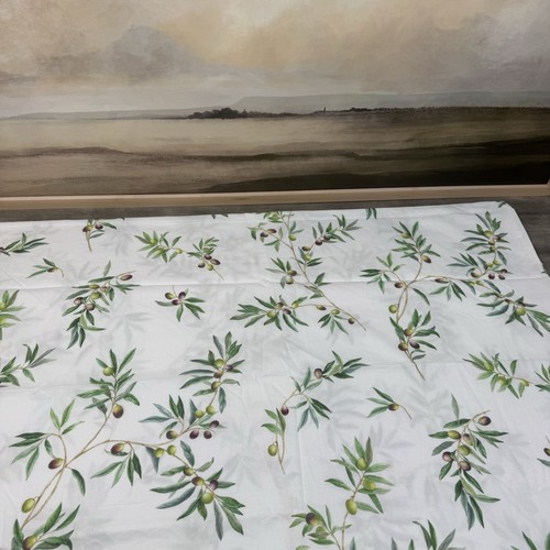 Cortina de ducha Pottery Barn Monique Lhuillier Olive Orchard SIN agujeros leer - Imagen 3 de 7