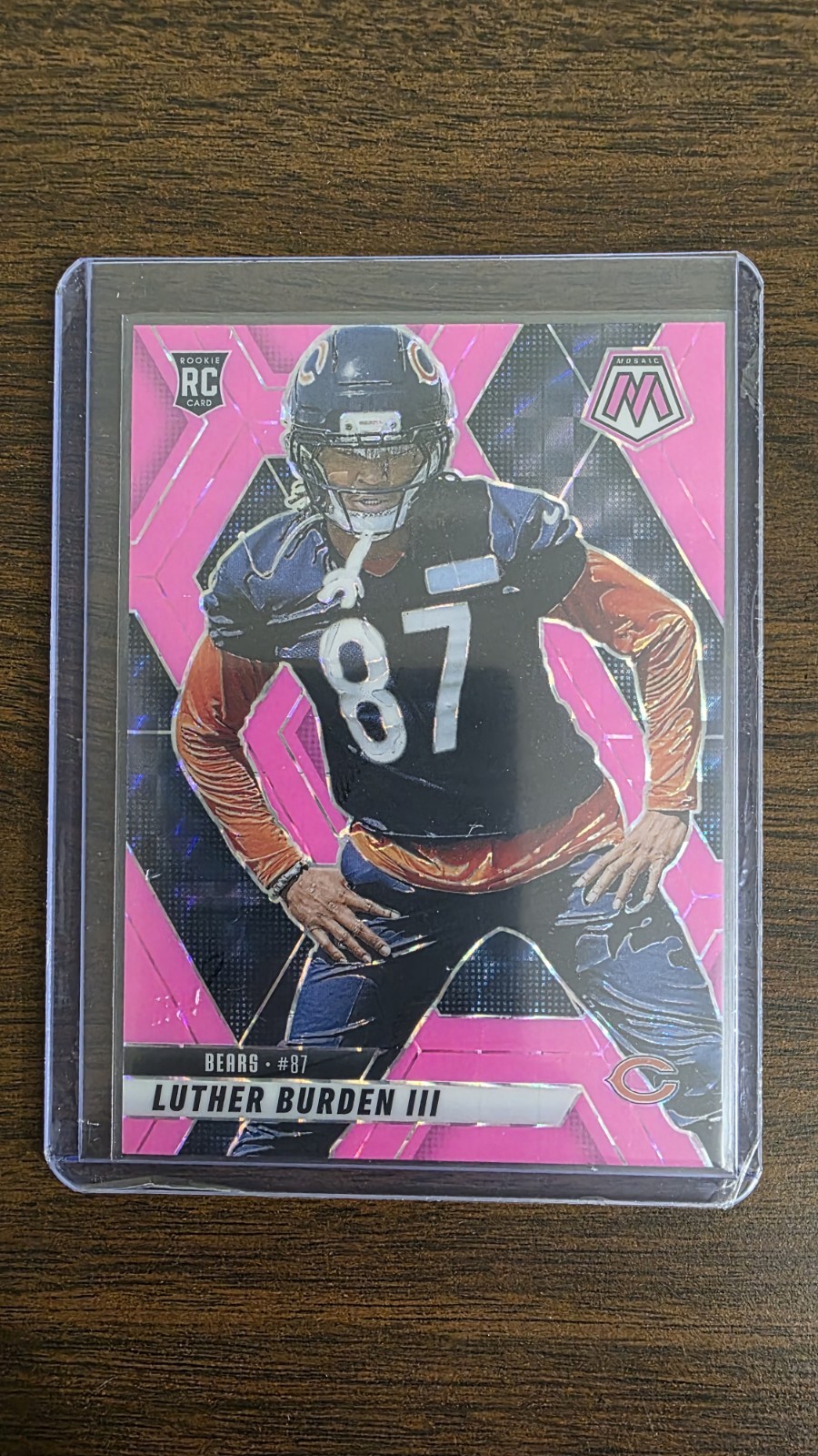 2025 Mosaic Pink Fluorescent /10 Luther Burden III Rookie RC #383 Chicago Bears