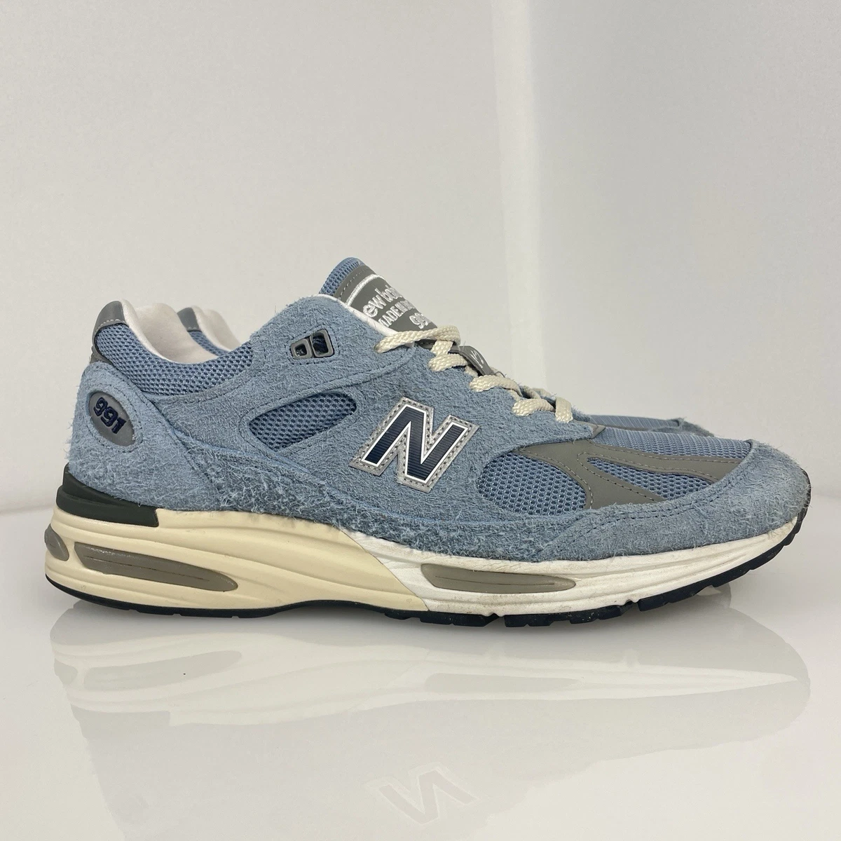 New Balance 990 V6 White and Grey w/Taupe NEW *NWT* Men’s size 10.5D New Balance 991 Sneakers for Men for Sale | Authenticity  main image 2