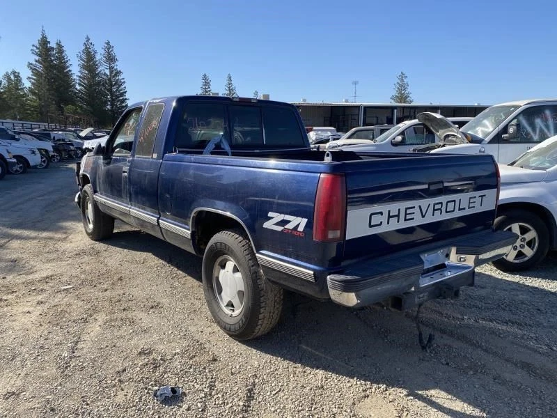 GMC YUKON 1992-1997 eje delantero diferencial 4x4 portador relación 3,73 OPT GT4 ID 15742404 Foto 3 de 4