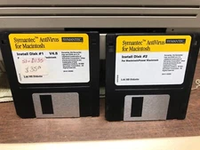Symantec Antivirus for Macintosh Software 3-1/2" disks - vintage Mac software
