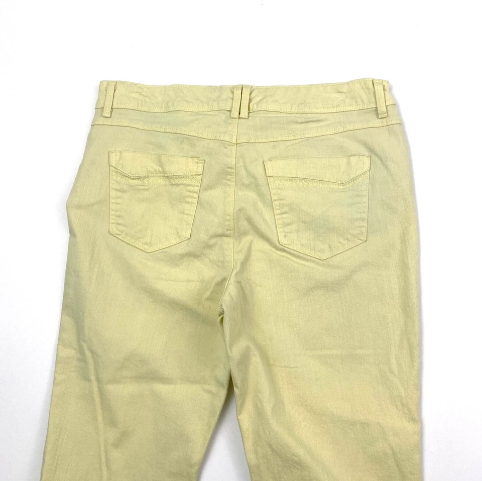 Pantalones cortos de mezclilla amarillos Gloria Vanderbilt con puños skimmer para mujer talla 10 Foto 2 de 4