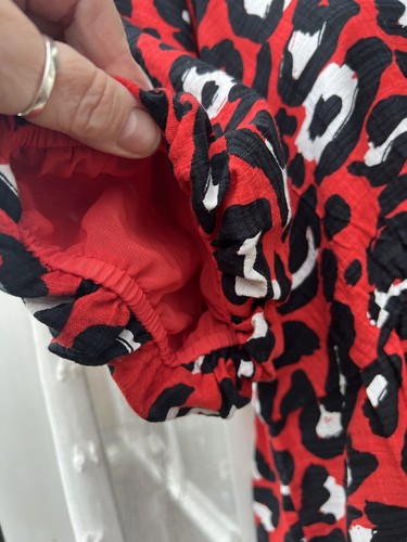 Striking Red Animal Print Puff Sleeve Gathered Front Blouse Sz 14 BNWT - Picture 10 of 17