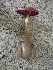 Rockford 1-1/2" Brass Gate Valve Threaded USA made