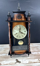 VINTAGE LINDEN MECHANICAL 31 DAY MOVEMENT WALL CLOCK w/ KEY! WORKS!