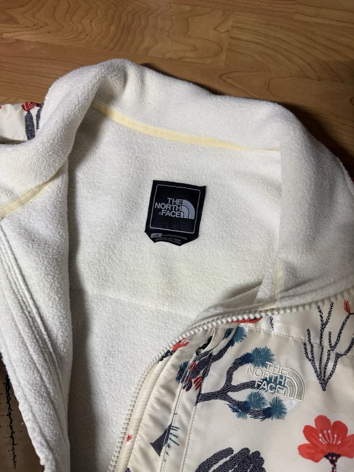 Chaqueta polar con cremallera cortavientos para mujer The North Face talla grande Foto 2 de 4