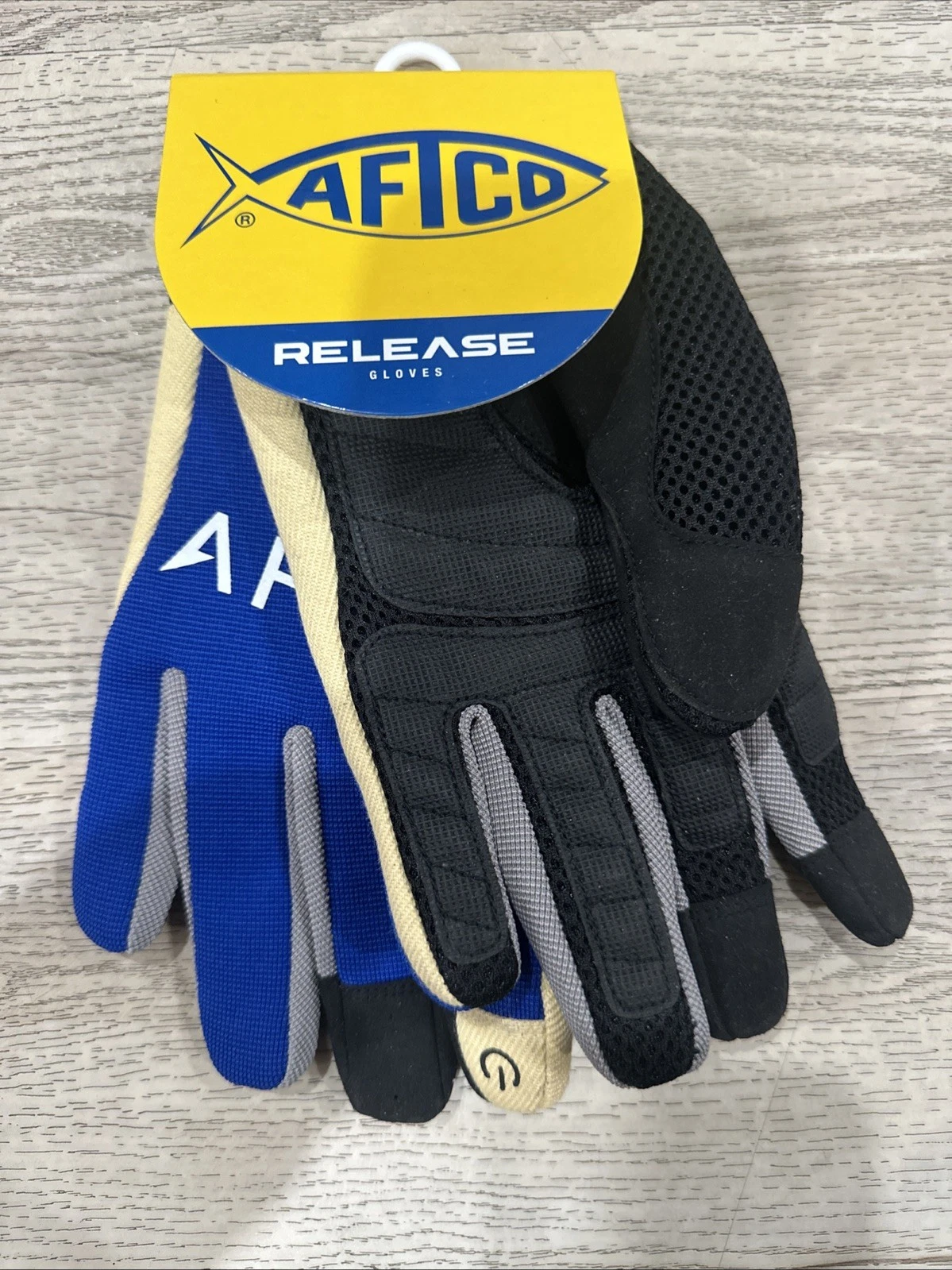 Aftco Release Fishing Gloves XL Brand New
Opens in a new window or tab