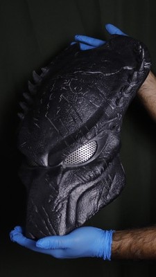 Biocasco DEPREDADOR WOLF Aliens vs Predator 2 (2007), pieza de colección luz LED