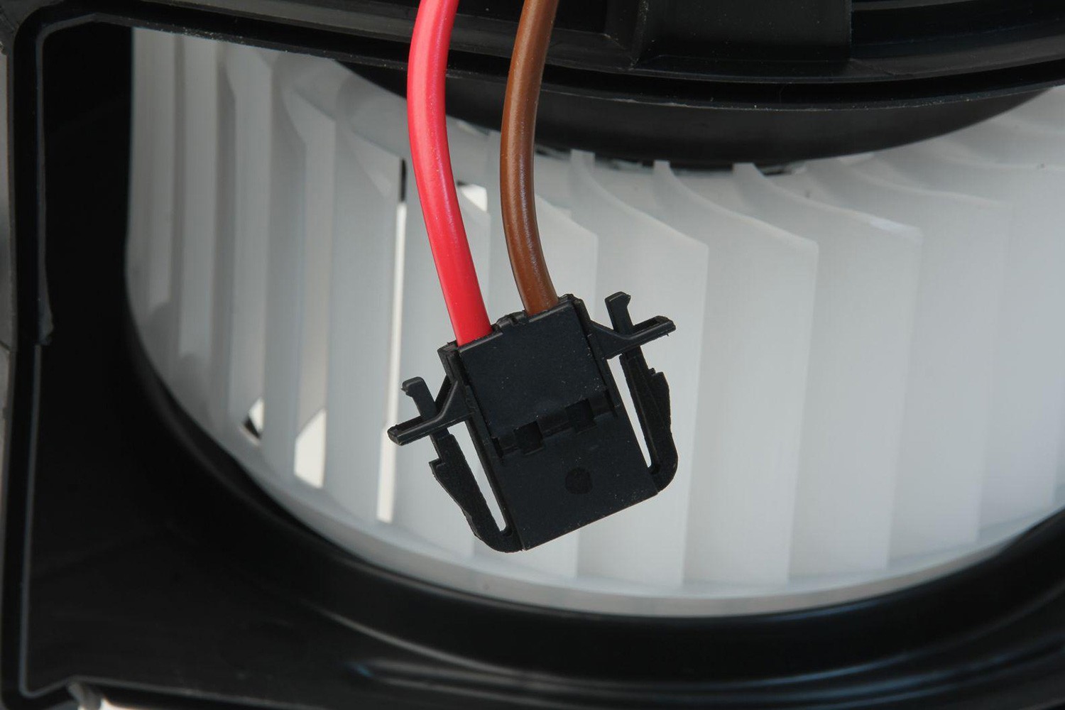 Audi R8 2008-2014 Blower motor P/N 4F0820020A