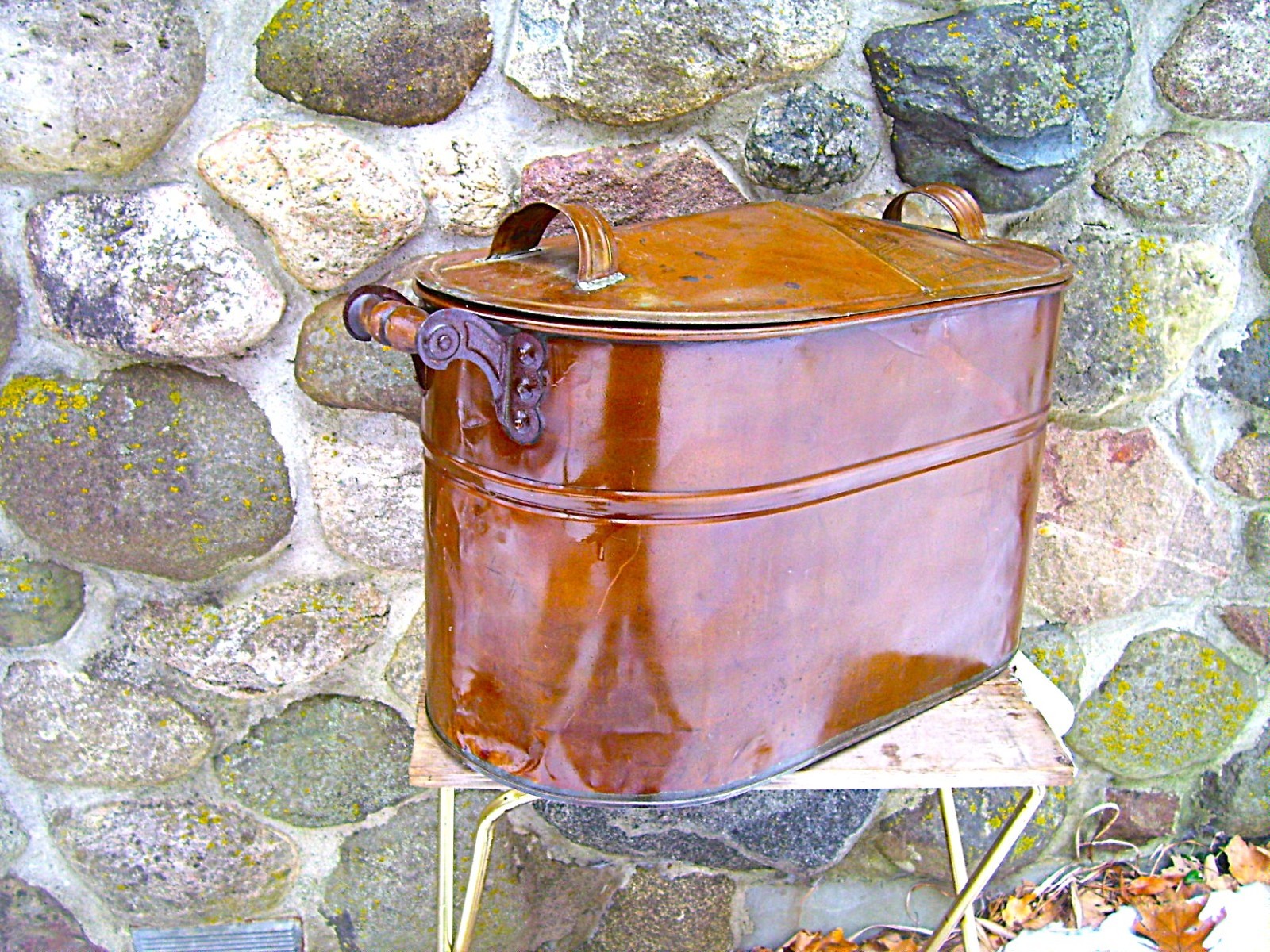 ANTIQUE COPPER WASH BOILER  TAPPERED LID ~ PRIMITIVE LAUNDRY TUB ~ STORAGE DECOR