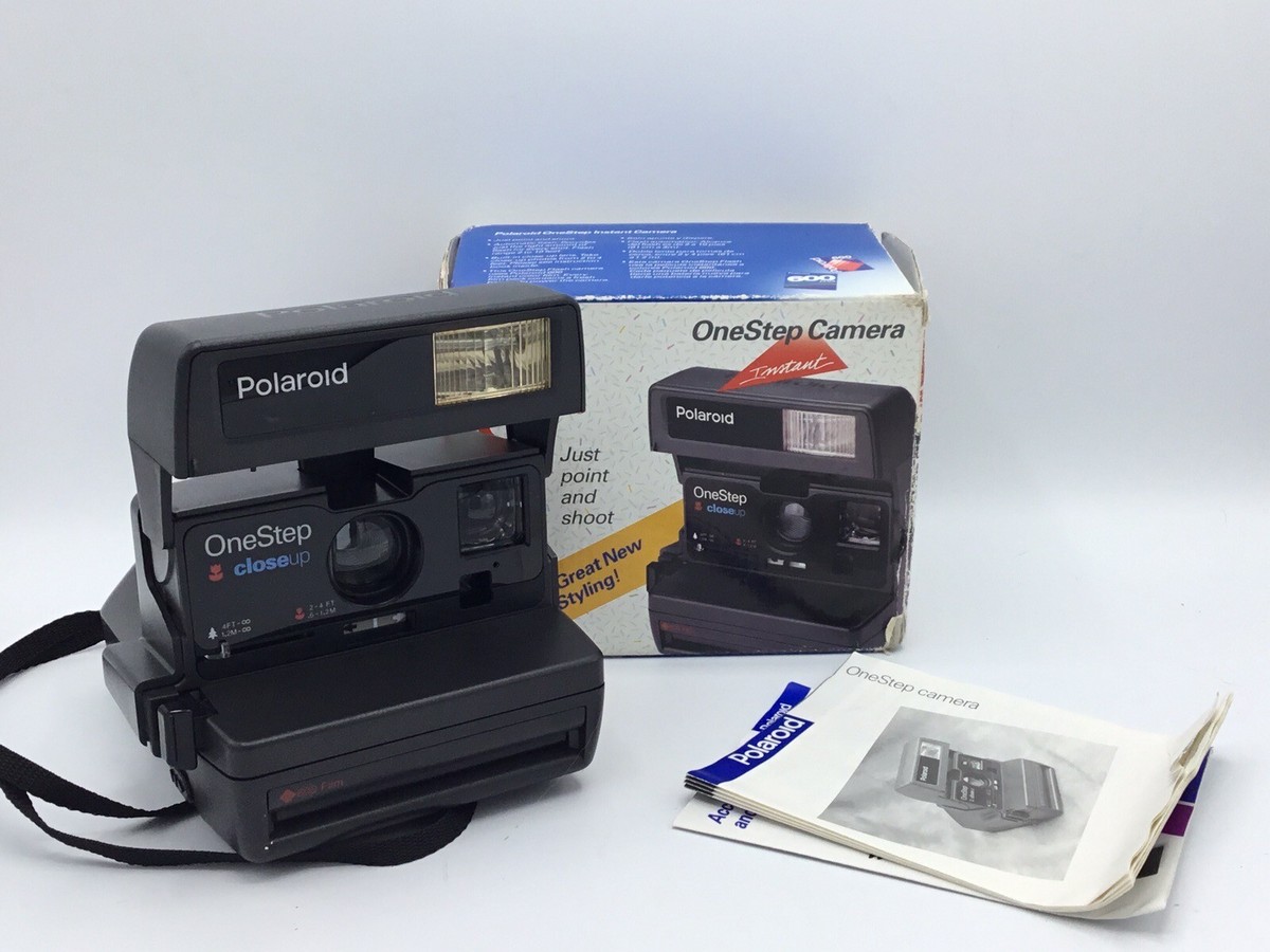 Polaroid One Step Close Up 600 Instant Film Camera w/ Strap