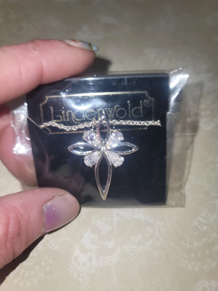 Ювелирный серебристый крест Lindenwold - Изображение 3 из 4