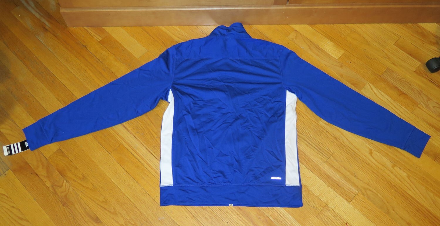 Picture 2 of 4