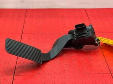 07-11 Chevy Tahoe Silverado 1500 Suburban Avalance Accelerator Pedal OEM