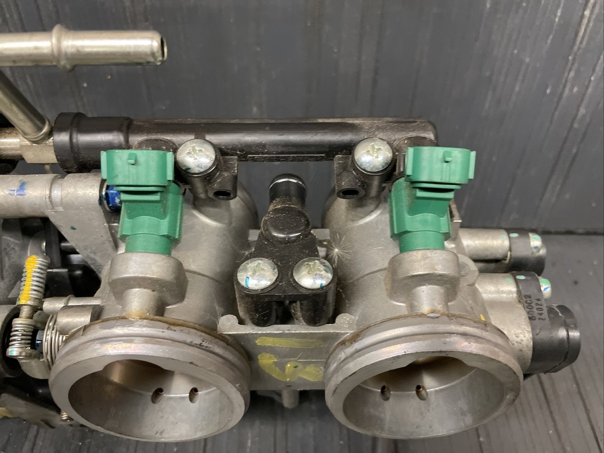 2013 Kawasaki Ninja ZX10R, throttle bodies, fuel injectors, #5422