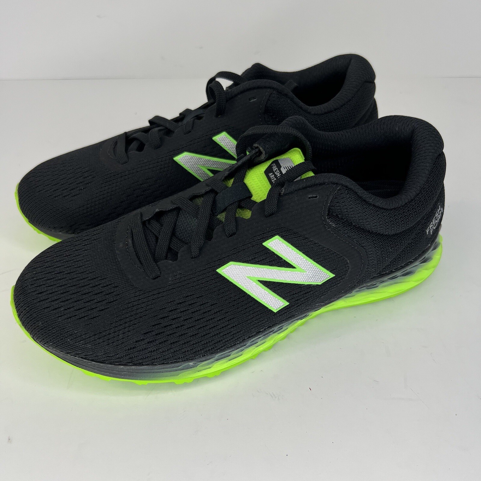 New Balance Fresh Foam Mens Size 5 Arishi Sneakers Black Knit Running Shoes
