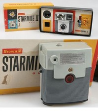 KODAK STARMITE II IN ORIGINAL BOX W/FLASH BULBS, VINTAGE, ART DECO
