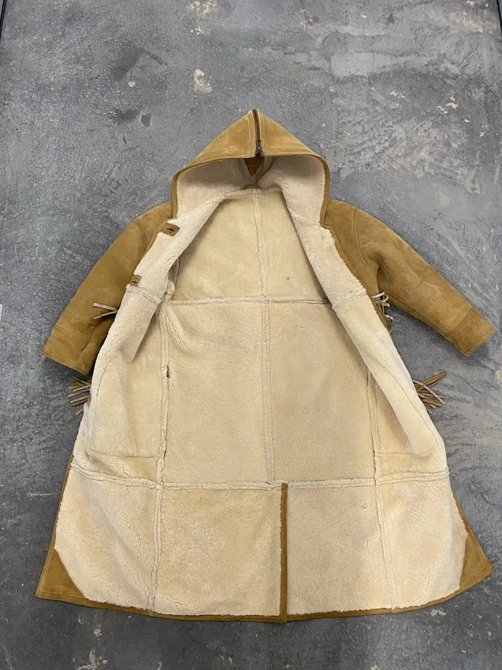 Casaco feminino Blue Duck bronzeado comprimento total franja Sherpa pele de carneiro real feito nos EUA - Imagem 4 de 4