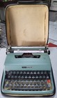 OLIVETTI LETTERA 32 MACCHINA DA SCRIVERE del 1963 VINTAGE TYPEWRITER MADE ITALY