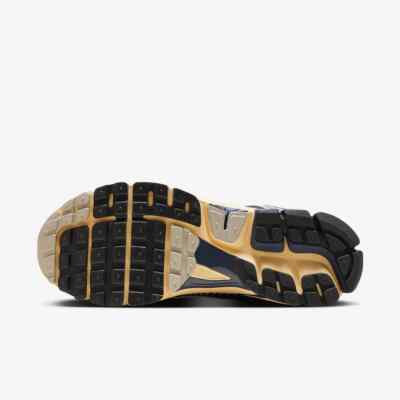 New Nike Zoom Vomero 5 'Since 1972' Shoes - White/ Thunder Blue