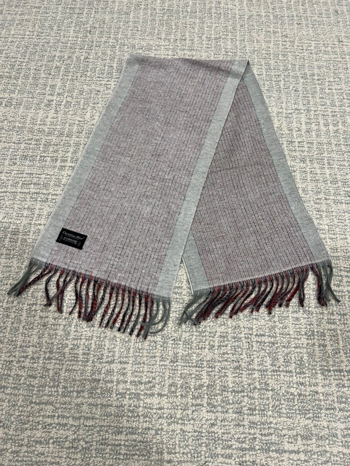 Excellent foulard acrylique homme Christian Dior gris franges cachemire fabriqué au Japon
